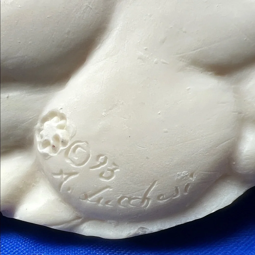 N/A beautiful cream